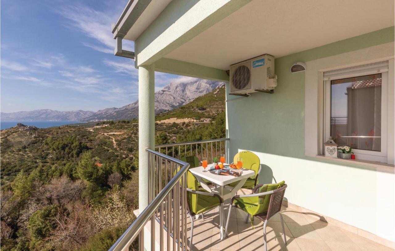 Beautiful Apartment In Krvavica With Wifi Dış mekan fotoğraf