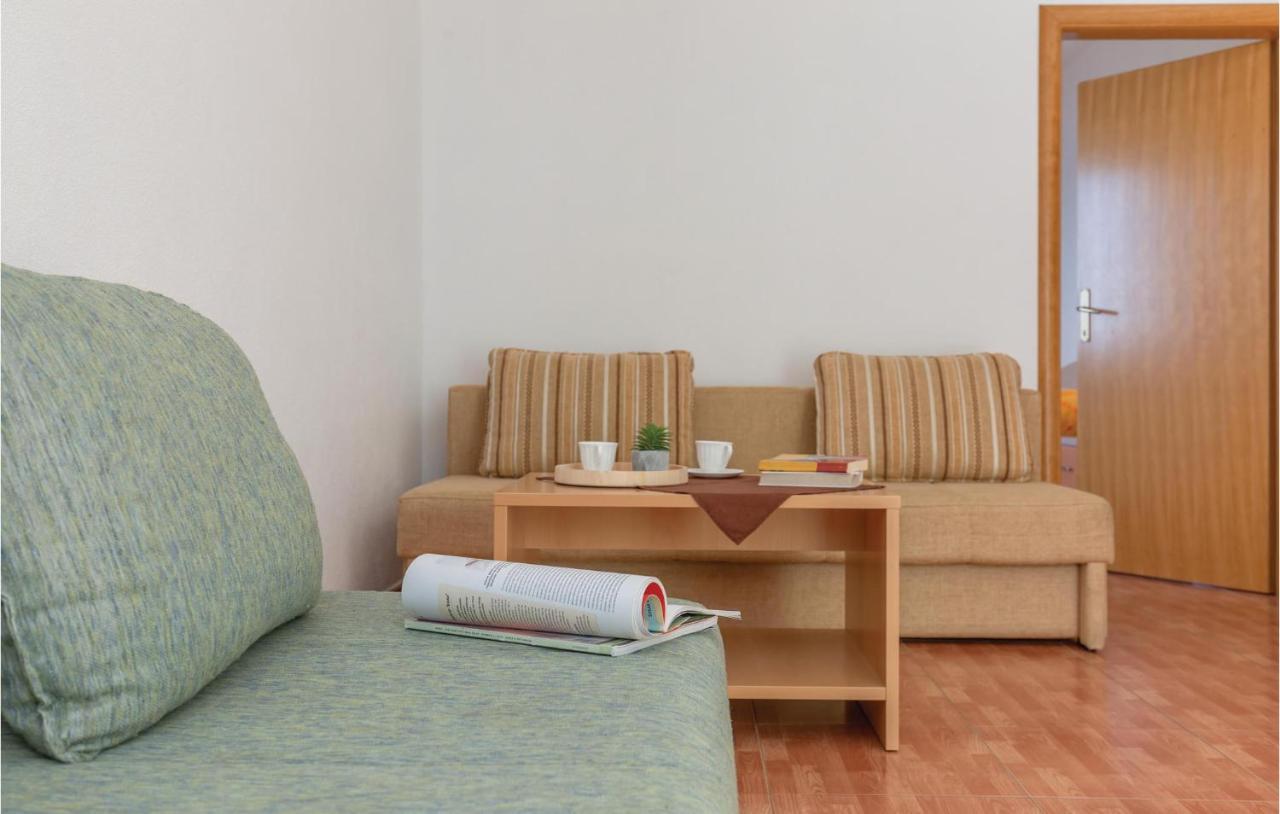 Beautiful Apartment In Krvavica With Wifi Dış mekan fotoğraf